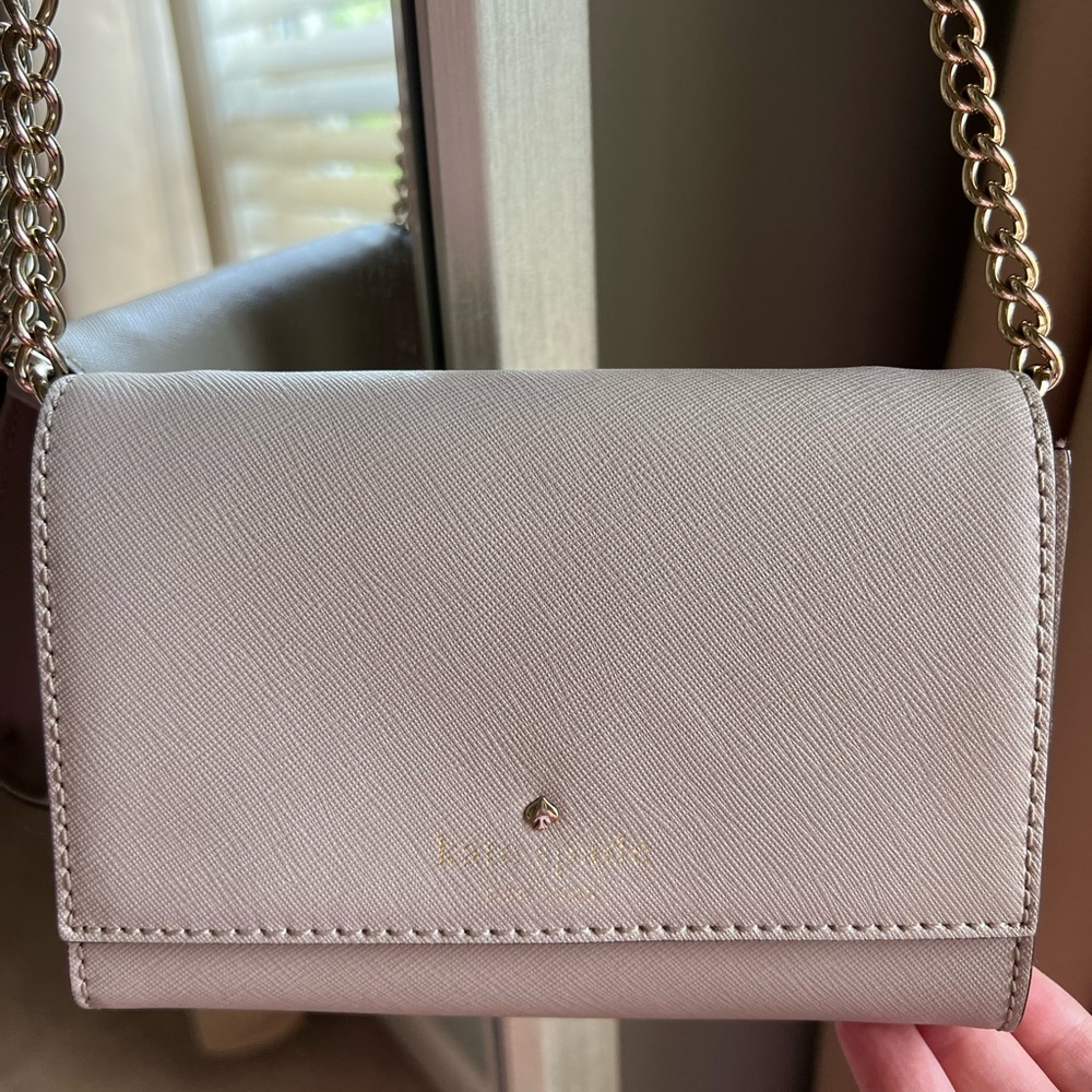 kate spade blush pink crossbody bag with gold chain